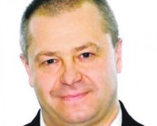 Харьковский депутат украл два футбольных поля