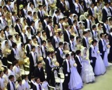 У Південній Кореї одружились 3 тисячі пар сектантів