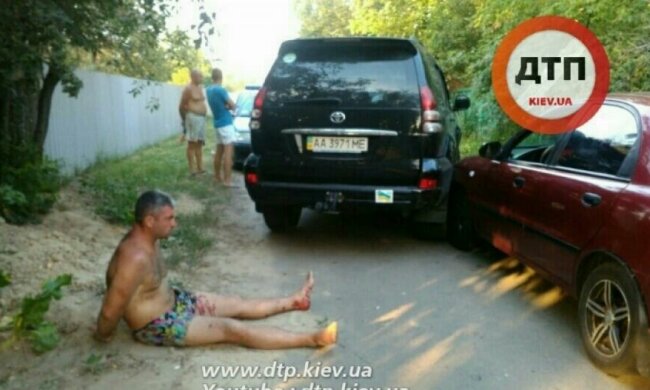 П'яний водій розбив дві машини й намагався втекти