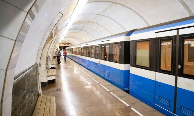 Метро Киева, facebook.com/kyivcity.gov.ua