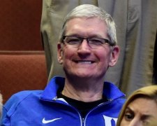 Директор Apple Тим Кук возглавил Nike