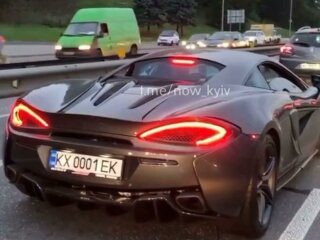 McLaren 570S / скріншот з відео