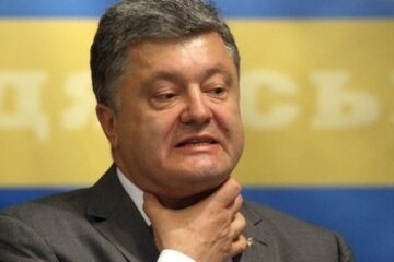 Порошенко "перевел стрелки" на своих юристов