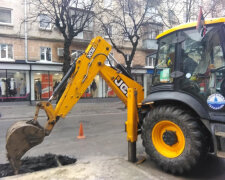 У центрі Тернополя відкрився портал у пекло: "Тут були розкопки"