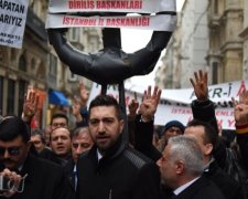Конфлікт Нідерландів з Туреччиною набрав серйозних обертів
