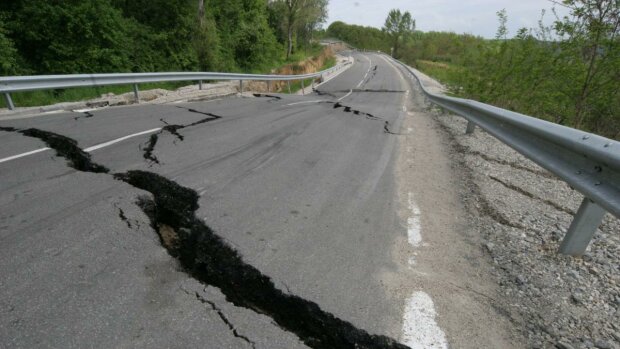 Львів закошмарив потужний землетрус: друга Індонезія, тривожні кадри лиха