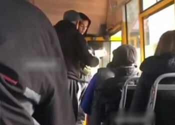 Озвірілий водій побив 17-річного хлопця за "подорож на три літери": "Цирк за 10 грн"