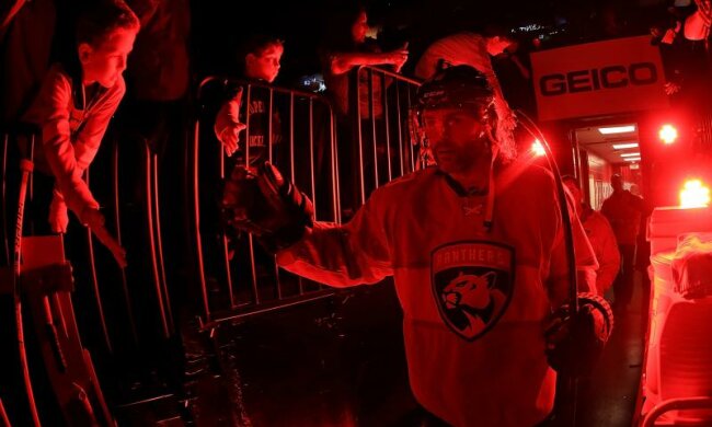 Легенда НХЛ поскаржився на відсутність пропозицій від клубів