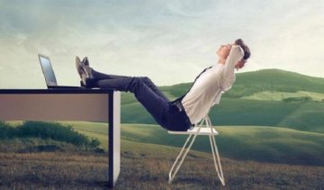 Хуже тюрьмы: почему украинцы недовольны работой 