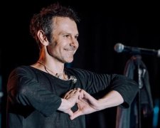 Зачем Вакарчук едет в Стэнфорд: журналистка жестко прошлась по артисту