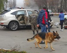 У Києві вибухнув Lexus: чоловікові відірвало ногу (фото, відео)