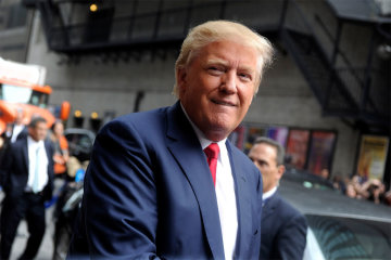 Трамп поиздевался над мексиканцами с помощью “Игры Престолов”: Стена близко