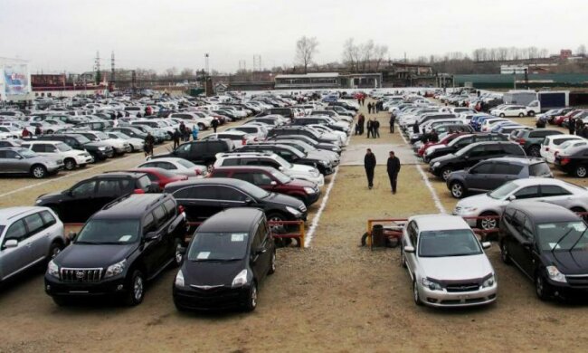 Не розкіш, а засіб пересування: топ-10 найдешевших автомобілів України