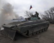 У Штабі розповіли про нову тактику бойовиків під Мар'їнкою