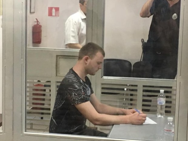 Суд виніс вирок вбивці Даші Лук'яненко: з'явилися перші фото і відео