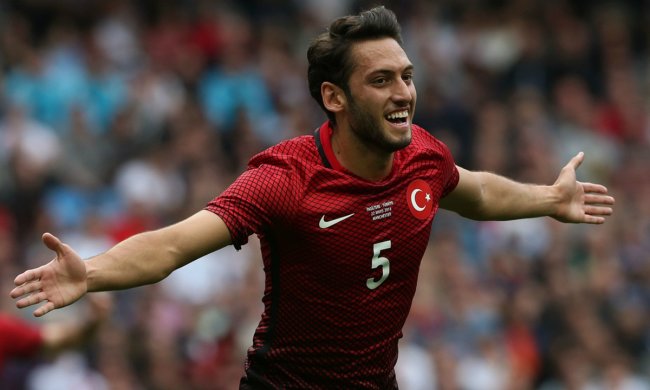 Лідери збірної Туреччини не зіграють проти України в товариському матчі