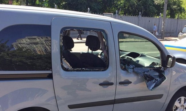 У центрі Києва затримали організаторів конвертаційного центру