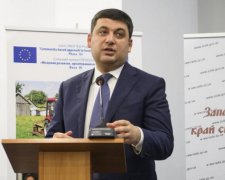Гройсман поскаржився на декларації від всіх українців