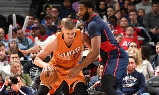 НБА: Финикс украинца Леня уступил Детройту, Кливленд одолел Лейкерс