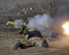 Горячие сутки на передовой: есть погибший и раненые
