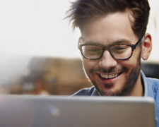 Ремонт комп'ютерів: він запропонує свою допомогу, а потім нахабно пограбує