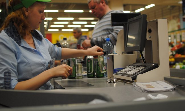 Безнал буде всюди: українцям пообіцяли нові покращення, власники продуктових уже напружились