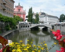 Украинцев лишили авиасообщения с европейской столицей