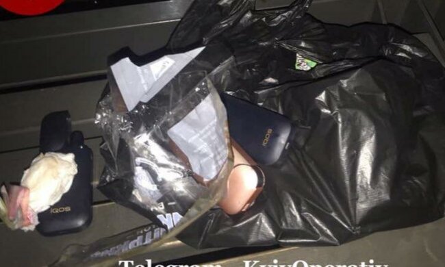 У Києві банда злодіїв нахабно обчистила кафе і прикинулася дурнями: "Ой, переплутали"