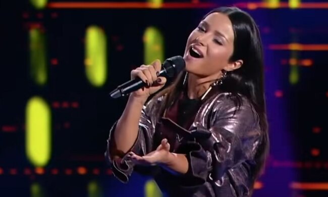 "Холостячка" Злата Огневич устроила охоту на соседей со светом в окнах: "Арестуй его"