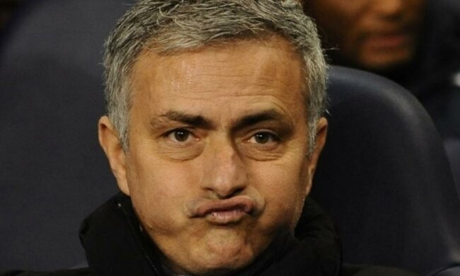 Абрамович уволил Моуриньо