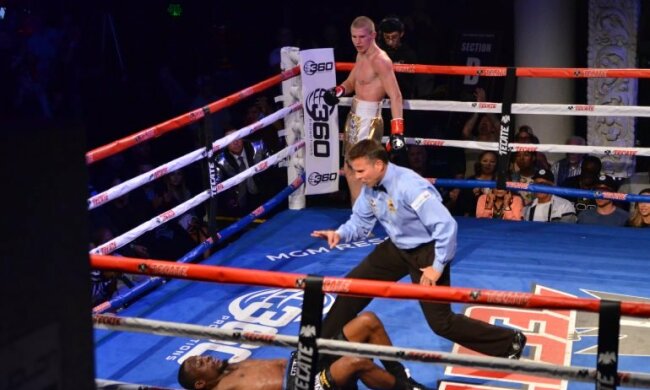 Сергій Богачук достроково переміг Тайлера Брансона