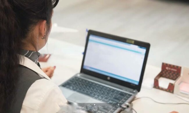 Офіс, фото: скріншот з відео