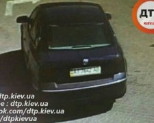 В Киеве разыскивают вооруженных "чистильщиков" авто