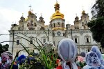 Митрополит Антоній про свято Трійці – У цей день народжується Церква Христова