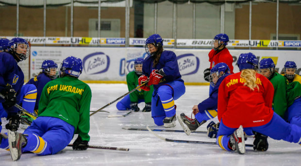 украинские хоккеистки
