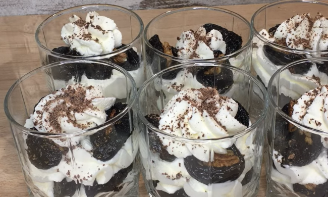 Десерт з чорносливом, кадр з відео