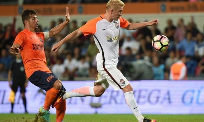 "Шахтар" переміг "Істанбул" - 2: 1