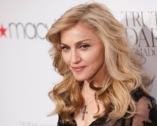 Мадонна збезчестила прапор Філіппін