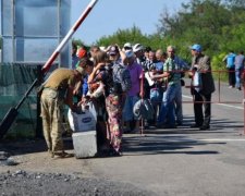 Бідність, війна, еміграція: як вирішити основні проблеми України