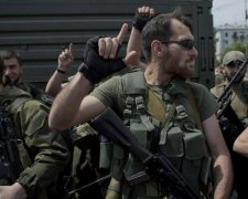 Проти наших "кіборгів" тепер воюють чеченці і дагестанці 