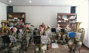 Оркестр 93 бригади "Холодний яр", facebook.com/93OMBr