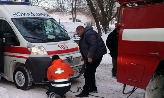 Из-за снега женщина едва успела в роддом