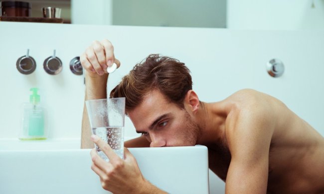 Новий рік 2019: як правильно пити, щоб на ранок не страждати від похмілля