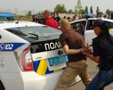 П'яний поліцейський відкрив вогонь у центрі Харкова