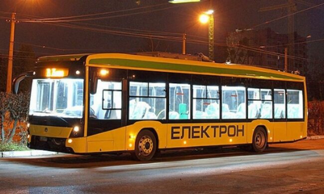 Львів'янам купили два експериментальні тролейбуси (фото)