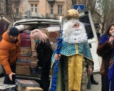 Львів'яни заколядували на передовій, українські герої в захваті: "Спасибі, святий Миколай!"