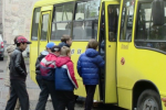 Маршрутка, школярі (діти), кадр з відео