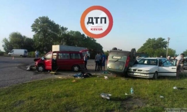 Мать и сын погибли в аварии под Тернополем