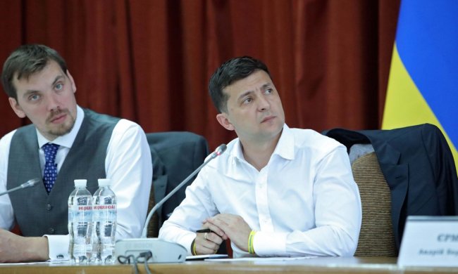 Главное за ночь: приватизация ПриватБанка от Зеленского, экологическое бедствие на украинском курорте и истерика Супрун из-за назначения в Кабмине
