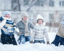 В американском городке около 100 лет дети не могли поиграть в снежки. Смекалистый 9-летний мальчик это изменил